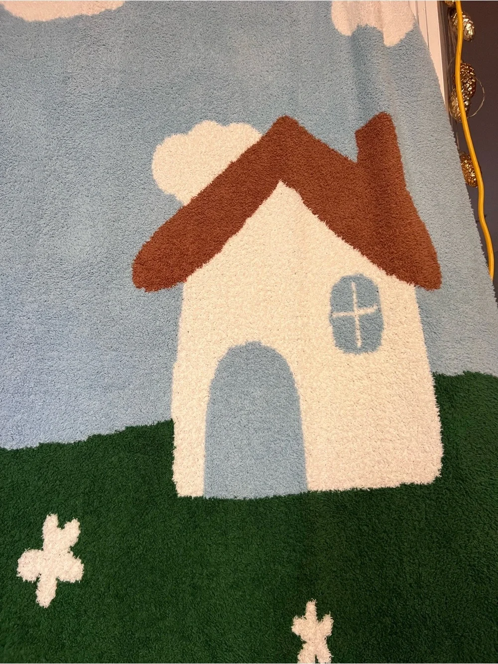 Plush Cartoon Throw Blanket - Stellar Condition Read more